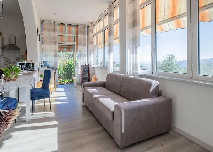 Casa Di Bruna Seaview, Garden, Albenga *