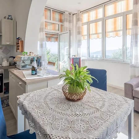 Casa Di Bruna Seaview, Garden, Albenga *